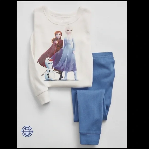 Gap frozen pajamas hot sale